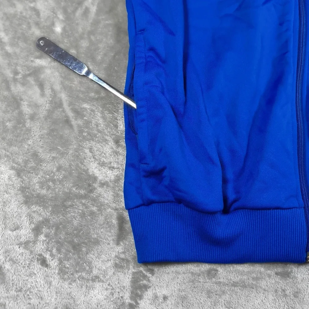 Umbro Track Jacket Youth Large Blue Full Zip Athletic Soccer Warm Up Embroidered